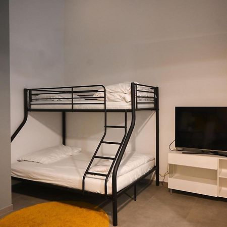 Charming Domicile Wien Allerheiligenplatz Apartment Bagian luar foto