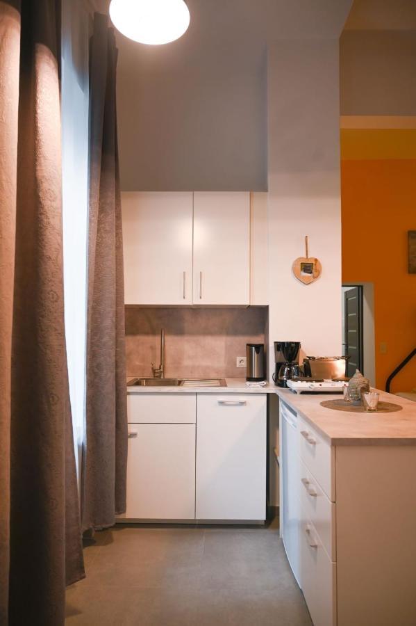 Charming Domicile Wien Allerheiligenplatz Apartment Bagian luar foto